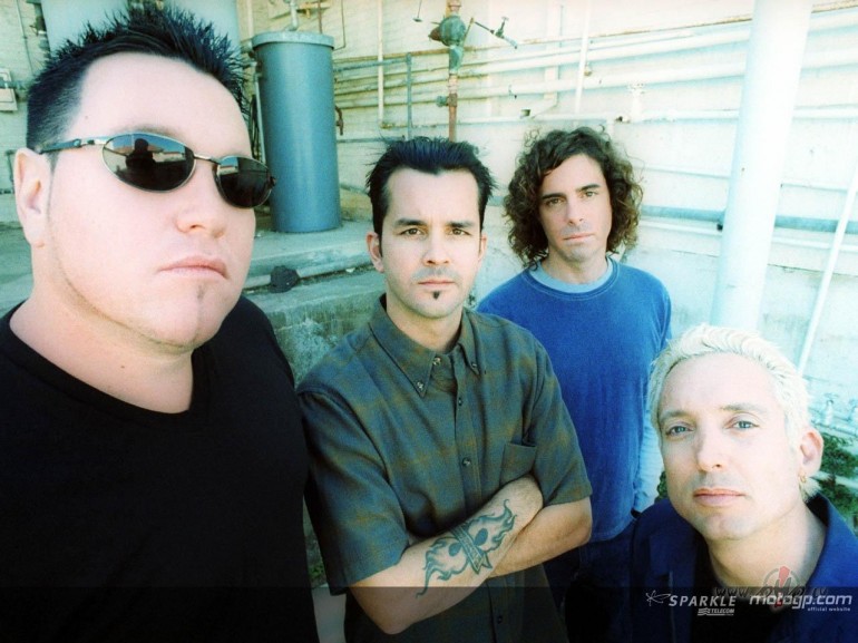 S_M_A_S_H__M_O_U_T_H  ...  3  no  1  ...