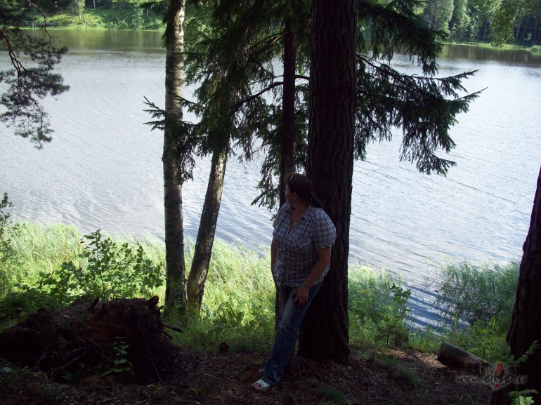 Bija laba diena.No r�ta skat�jos bezdel�gu piln�s debes�s-mazie jau ...