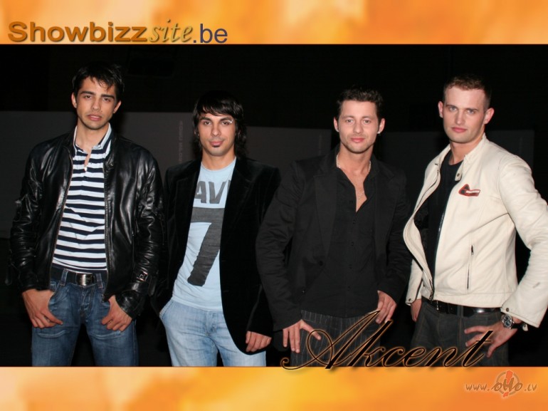 REPLAY_sada�a_...  **  A__K__C__E__N__T  **