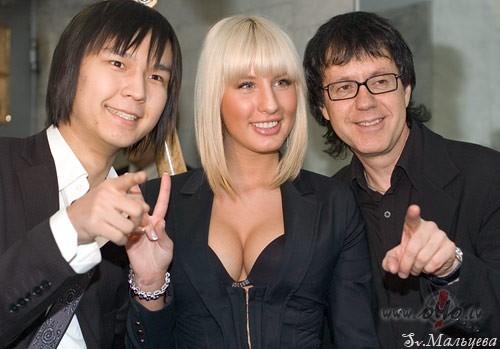 A_-_S_T_U_D_I_O__&__O_T_P_E_T_Y_E__M_O_S_H_E_N_N_I_K_Y  **