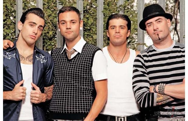 H__E__D__L__E__Y     ... 2 no 1  ...