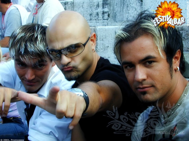 E__I__F__F__E__L____6__5    ... 2 no 1 ...