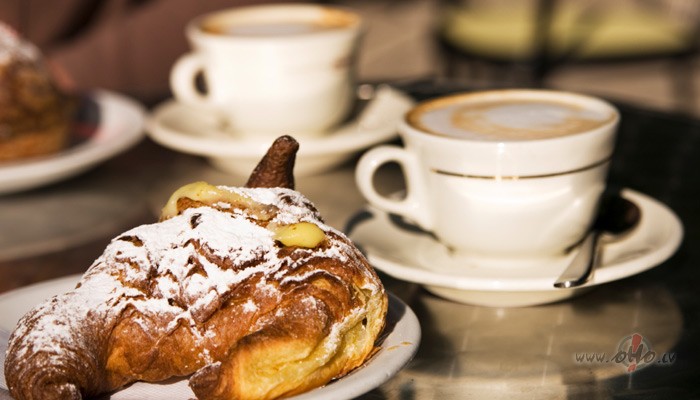 H_e_l_l_o_...  **  T_A_Y_N_I_Y__Z_A_G_O_V_O_R__&__K_V_A_R_T_A  **