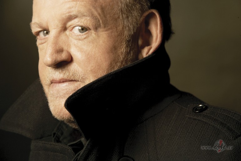 J__O__E____C__O__C__K__E__R