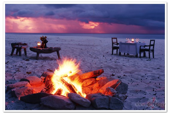 AR_LABU_...  **  J_A_M_E_S__B_L_U_N_T  **