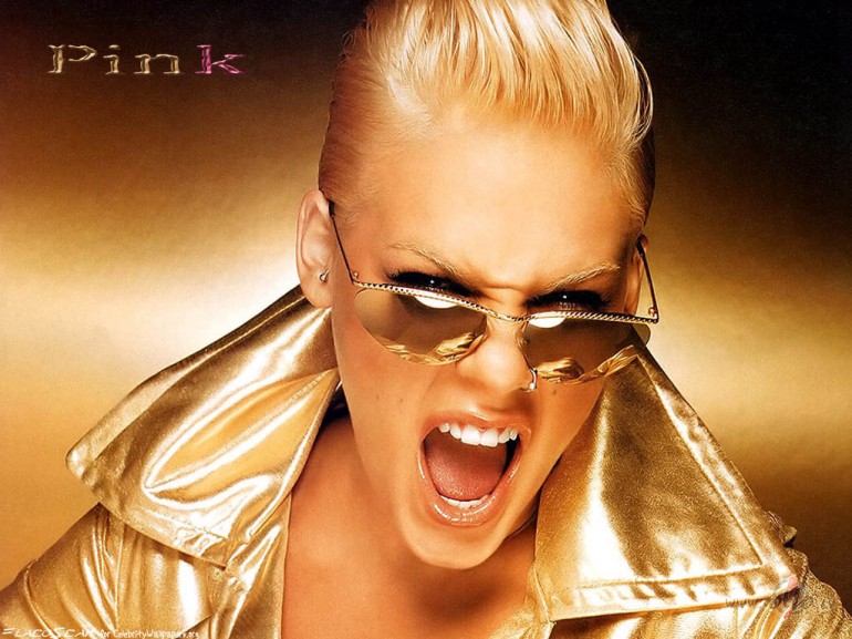 Replay_ ...**  P_I_N_K  **...  3  no  1  ...