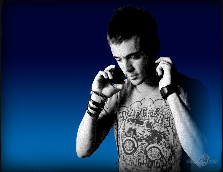 Replay_...** S_T_Y_L_E_S__&__B_R_E_E_Z_E **