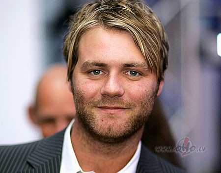 AR_LABU_  ** BRIAN_McFADDEN **