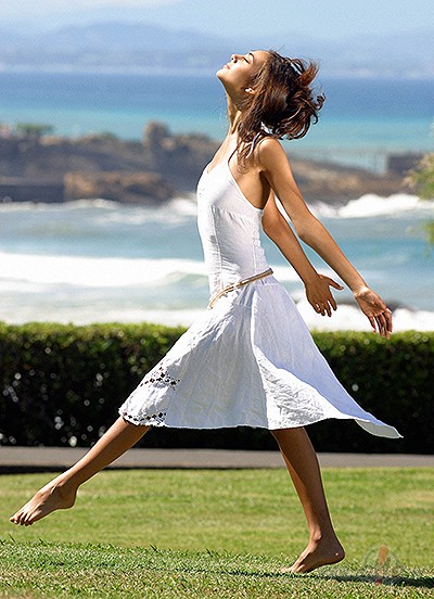 B�rn�b�, kad bij�m br�vi no aizspriedumiem, dar�j�m to, kas pat�k, un ...