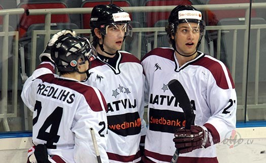 HOKEJS_!!!_PRBAUDES_SPLES_2011