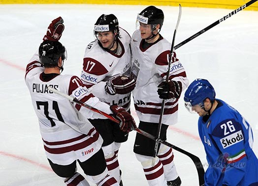 HOKEJS_!!!_PRBAUDES_SPLES_2011_UZVARR_!!!
