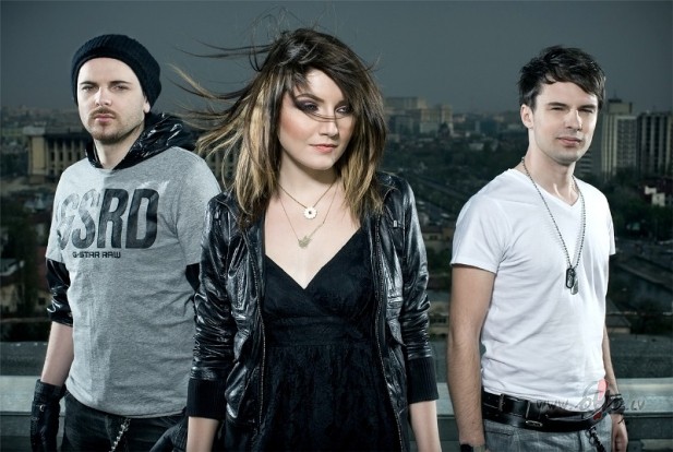 JAUNUMS_ ** C_R_U_S_H_+_A_L_E_X_A_N_D_R_A **