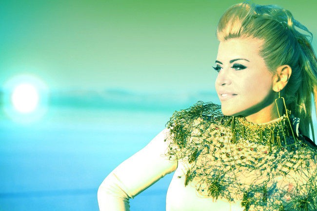 JAUNUMS_ ** L_O_R_E_D_A_N_A **