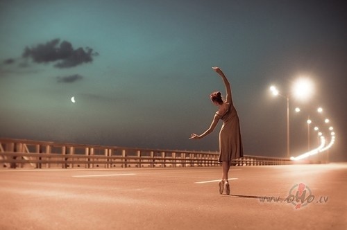 ADELE_ROLLING IN THE DEEP!!!:))))))