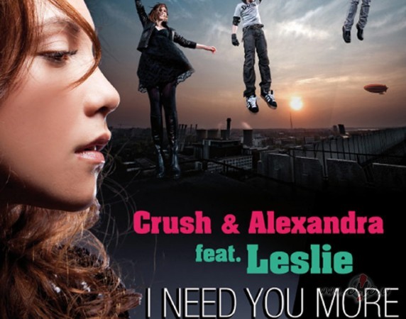 JAUNUMS_ ** CRUSH_&_ALEXANDRA_Feat._LESLIE **