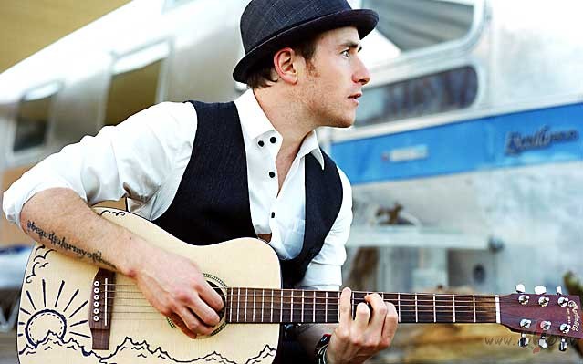JASON_REEVES_Feat._COLBIE_CAILLAT
