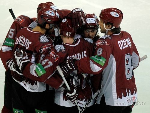 Hokejs... KHL speeles...