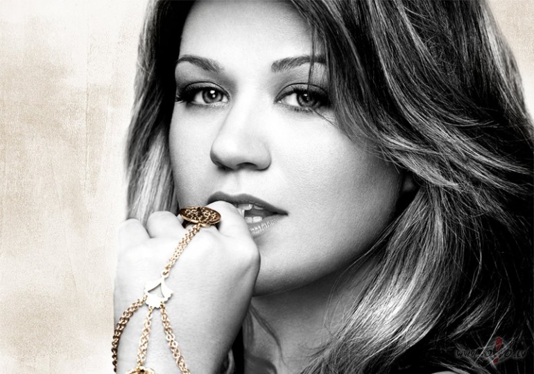 JAUNUMS_ ** KELLY_CLARKSON **
