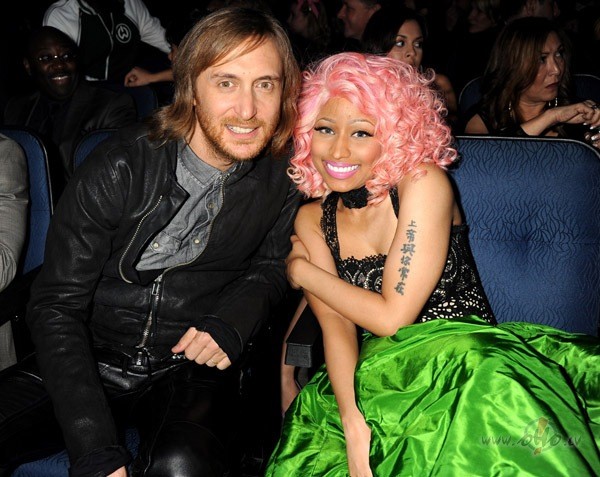 JAUNUMS_ ** DAVID_GUETTA_Feat._NICKI_MINAJ **