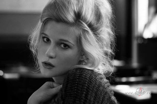 SELAH_SUE