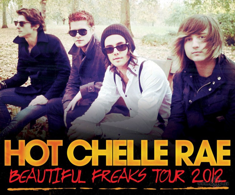 HOT_CHELLE_RAE