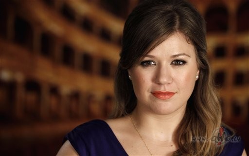 JAUNUMS_ ** KELLY_CLARKSON **