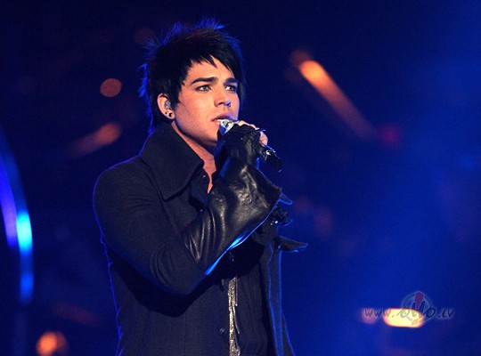 JAUNUMS_ ** ADAM_LAMBERT **