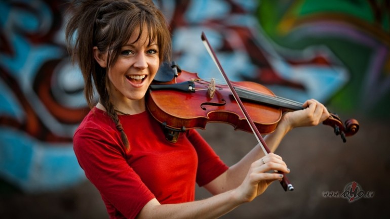 JAUNUMS_ ** LINDSEY_STIRLING **