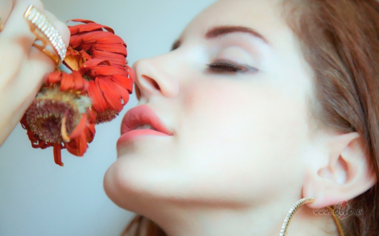JAUNUMS_ ** LANA_DEL_REY **