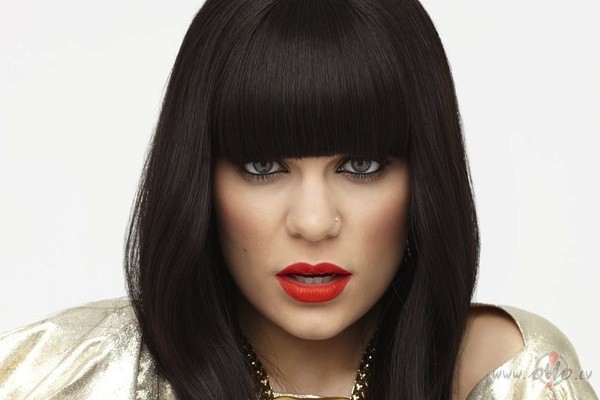 JAUNUMS_ ** JESSIE_J **