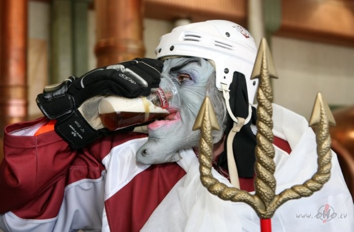 HOKEJS_!!!_KHL_SPLES_2015