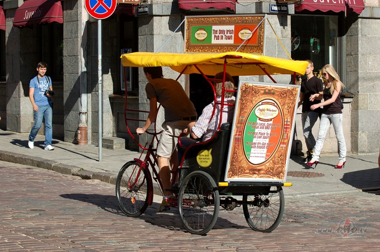 Kaa sauc, taa atsaucas ;)